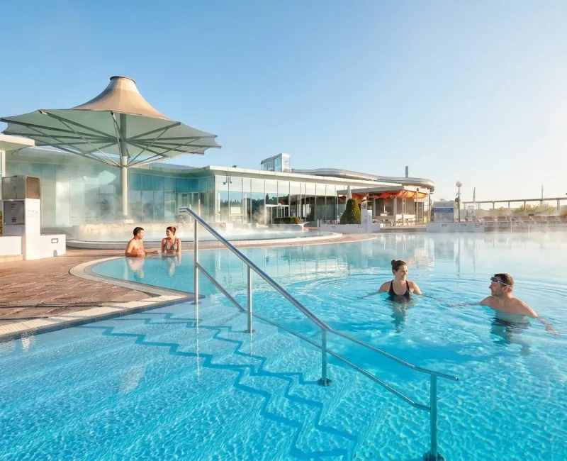 Therme Laa, termální lázně